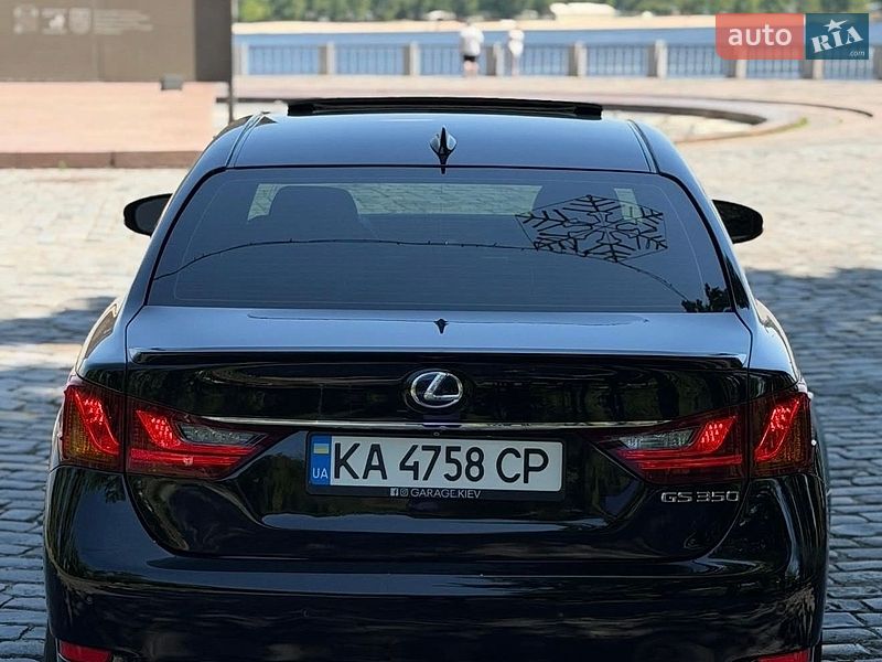 Седан Lexus GS 2014 в Киеве