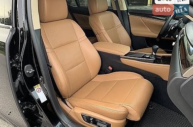 Седан Lexus GS 2014 в Киеве