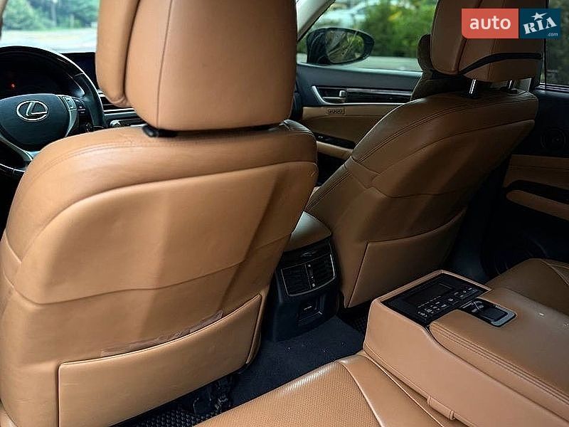 Седан Lexus GS 2014 в Киеве