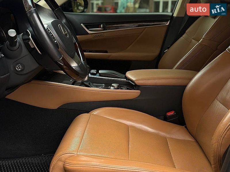 Седан Lexus GS 2014 в Киеве