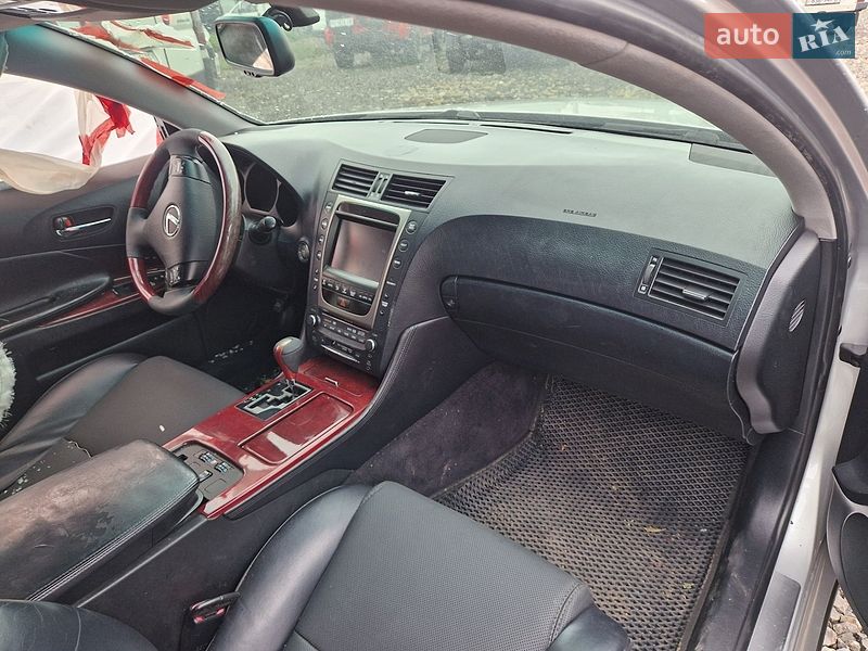 Седан Lexus GS 2005 в Хусте