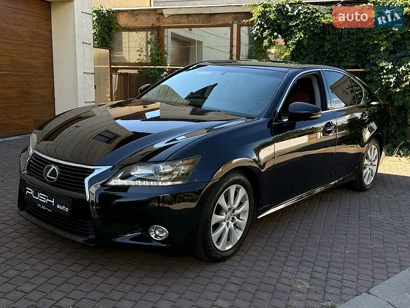Lexus GS