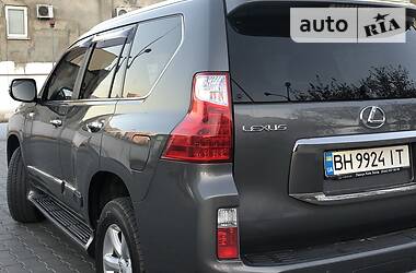 Позашляховик / Кросовер Lexus GX 2010 в 
