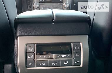 Позашляховик / Кросовер Lexus GX 2010 в 