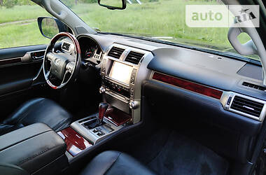 Внедорожник / Кроссовер Lexus GX 2011 в 