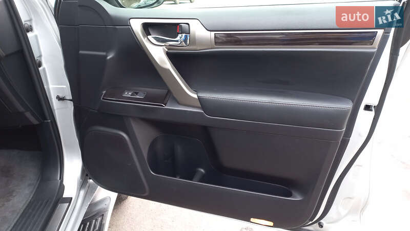 Внедорожник / Кроссовер Lexus GX 2015 в Днепре