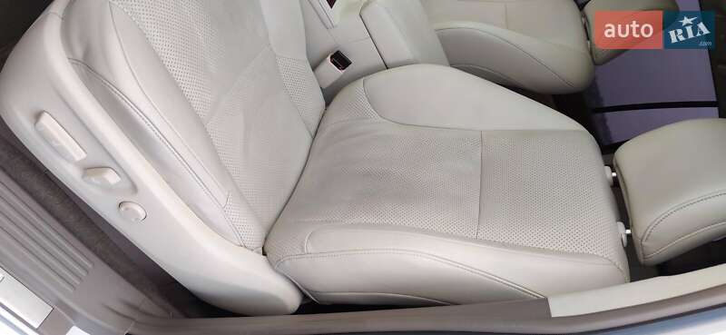 Внедорожник / Кроссовер Lexus GX 2010 в Чорткове