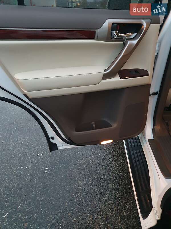 Внедорожник / Кроссовер Lexus GX 2018 в Киеве