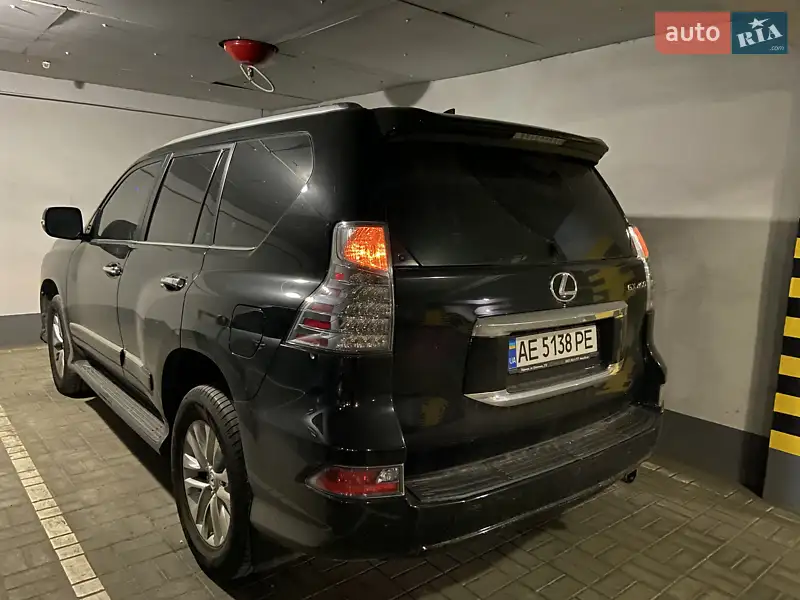 Позашляховик / Кросовер Lexus GX 2018 в 