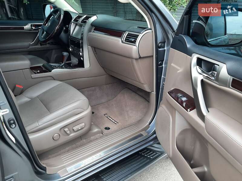 Внедорожник / Кроссовер Lexus GX 2018 в Днепре