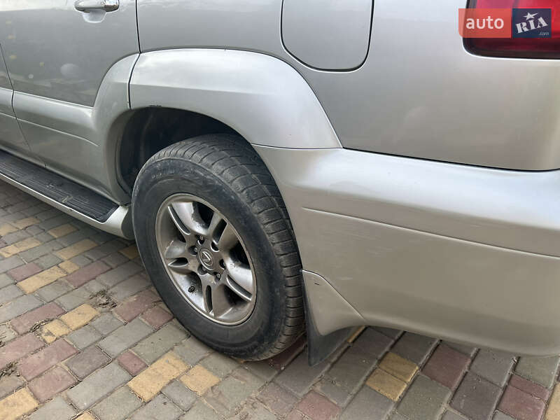 Внедорожник / Кроссовер Lexus GX 2005 в Болграде