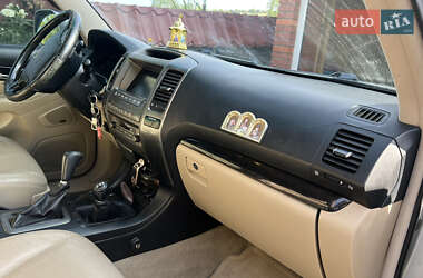 Внедорожник / Кроссовер Lexus GX 2005 в 