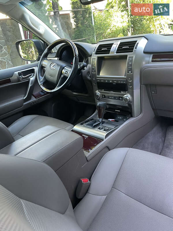 Внедорожник / Кроссовер Lexus GX 2018 в Черновцах