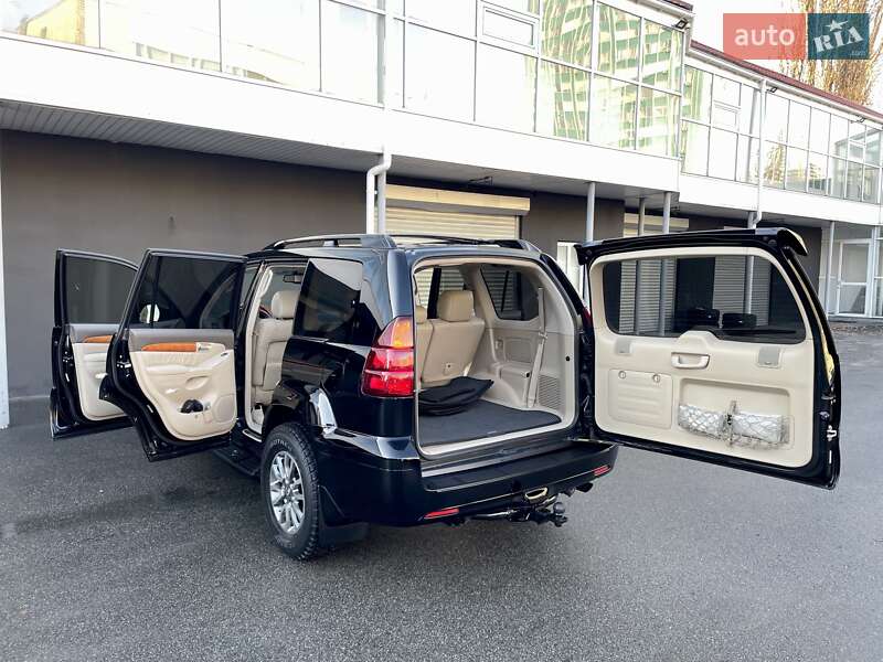 Позашляховик / Кросовер Lexus GX 2005 в Києві