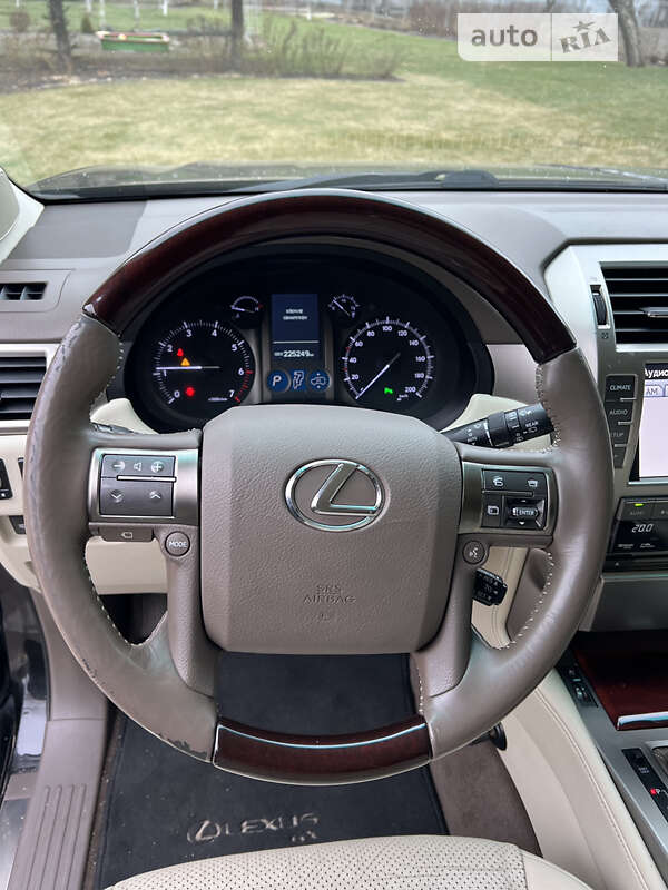 Внедорожник / Кроссовер Lexus GX 2013 в Киеве