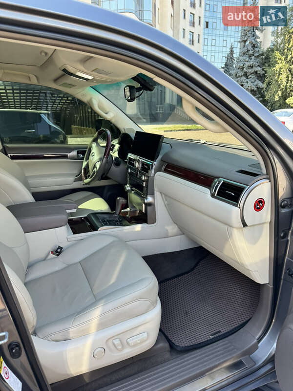 Внедорожник / Кроссовер Lexus GX 2010 в Одессе