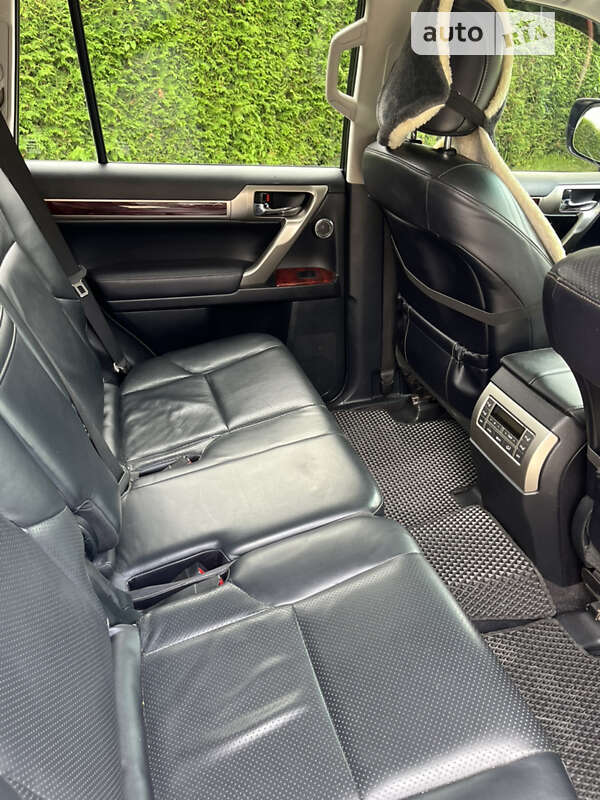 Позашляховик / Кросовер Lexus GX 2010 в Бориславі