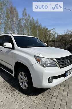 Внедорожник / Кроссовер Lexus GX 2011 в Луцке