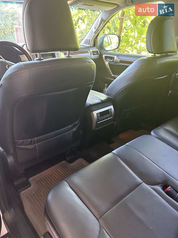 Внедорожник / Кроссовер Lexus GX 2017 в Днепре