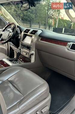 Внедорожник / Кроссовер Lexus GX 2013 в 