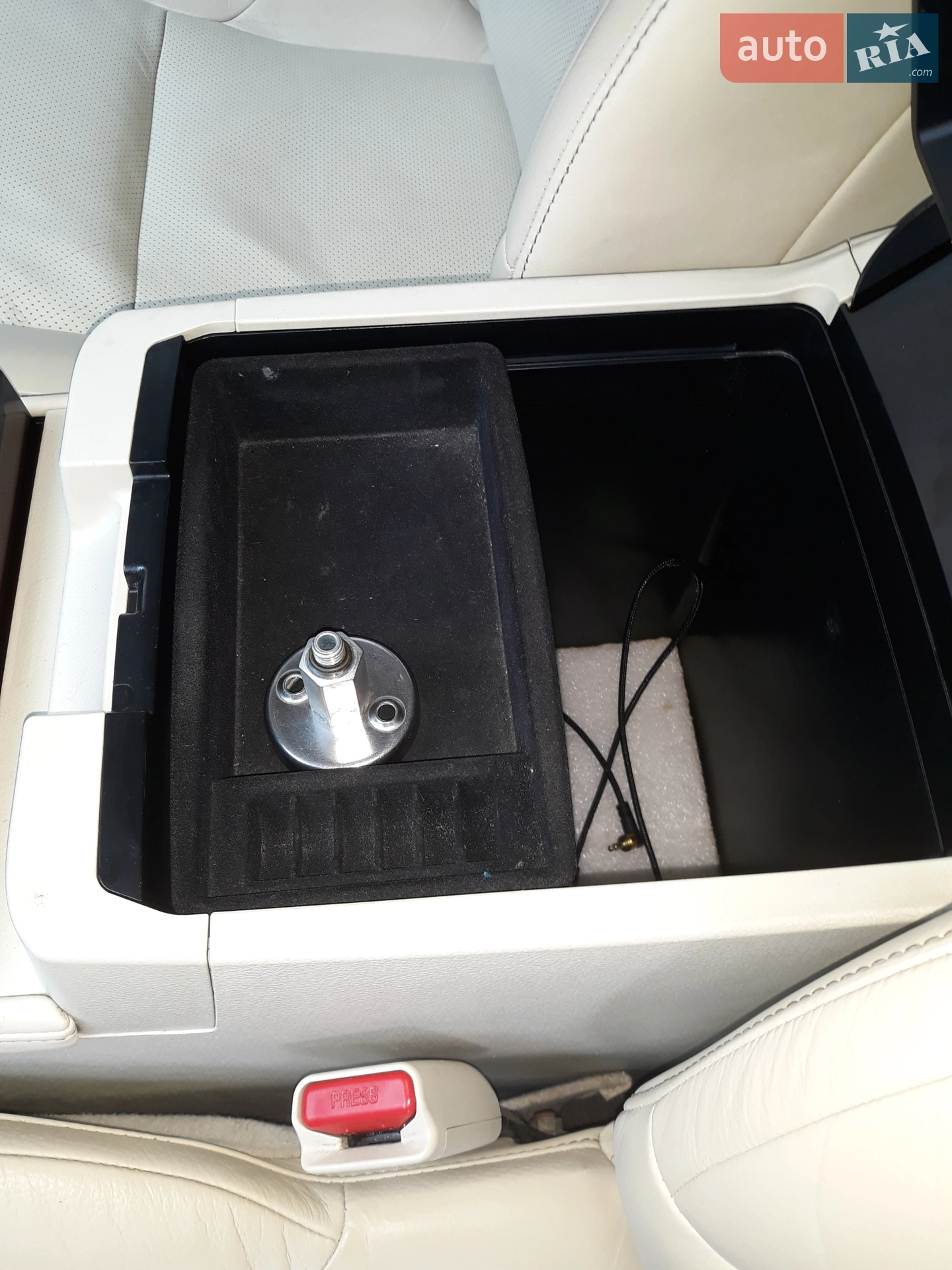 2010 Lexus GX - мініатюра 38
