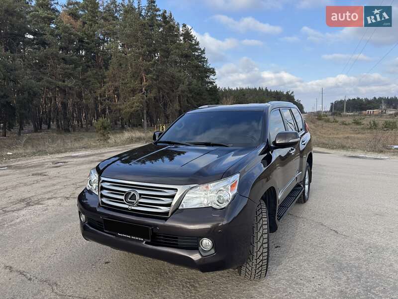 Внедорожник / Кроссовер Lexus GX 2011 в Ахтырке
