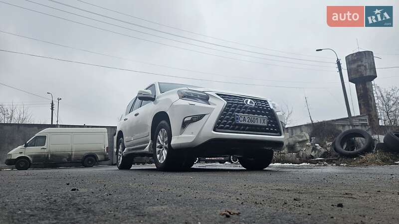 Внедорожник / Кроссовер Lexus GX 2017 в Черкассах