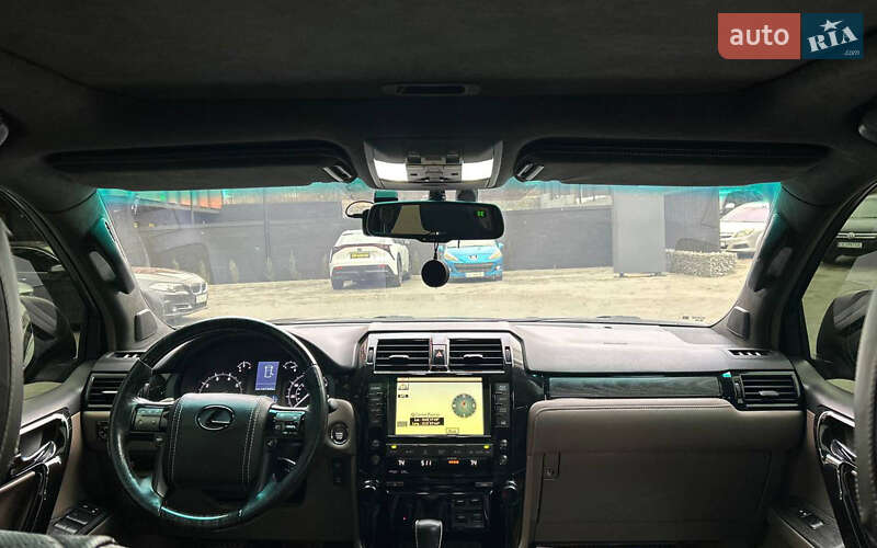 Позашляховик / Кросовер Lexus GX 2010 в 