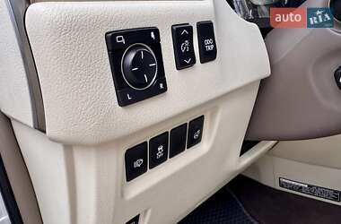 Внедорожник / Кроссовер Lexus GX 2011 в 