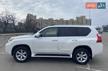 Внедорожник / Кроссовер Lexus GX 2013 в 