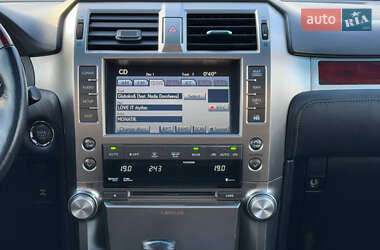 Позашляховик / Кросовер Lexus GX 2010 в 