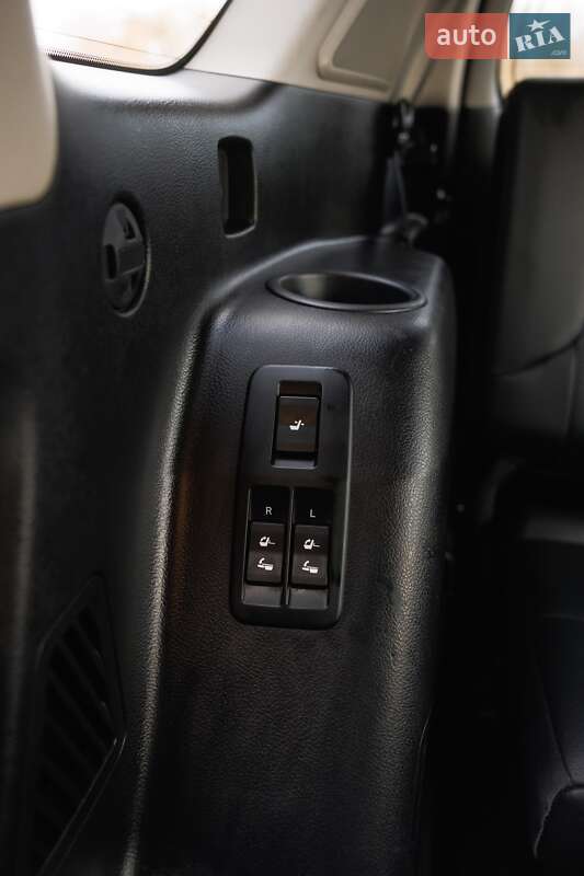 Внедорожник / Кроссовер Lexus GX 2011 в Дубно