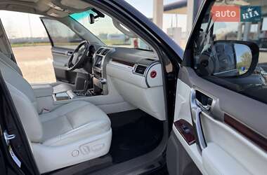 Внедорожник / Кроссовер Lexus GX 2012 в 