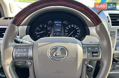 Позашляховик / Кросовер Lexus GX 2010 в 