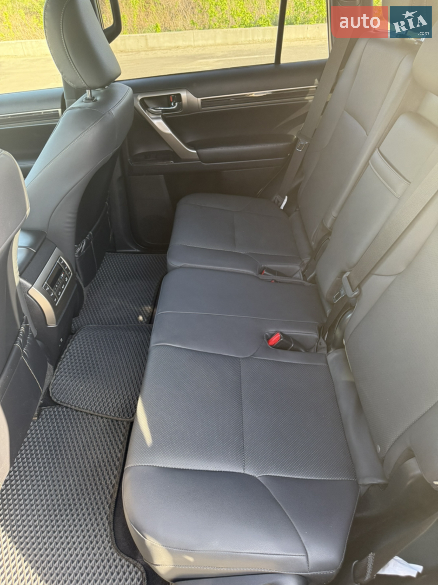 2019 Lexus GX - мініатюра 15