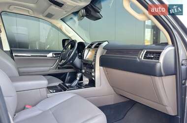 Внедорожник / Кроссовер Lexus GX 2021 в 