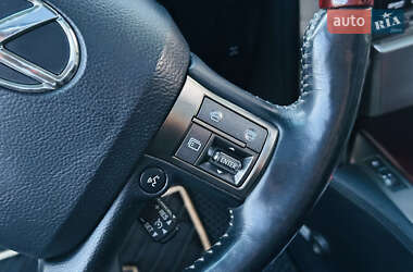 Внедорожник / Кроссовер Lexus GX 2011 в 