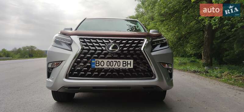 Внедорожник / Кроссовер Lexus GX 2010 в Чорткове