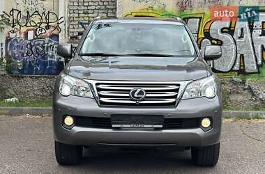 Позашляховик / Кросовер Lexus GX 2010 в 