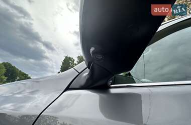 Позашляховик / Кросовер Lexus GX 2010 в 