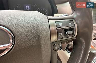 Позашляховик / Кросовер Lexus GX 2010 в 