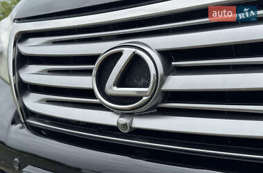 Позашляховик / Кросовер Lexus GX 2010 в 