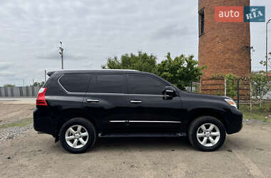 Позашляховик / Кросовер Lexus GX 2010 в 