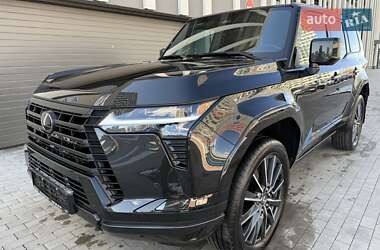 Позашляховик / Кросовер Lexus GX 2024 в 