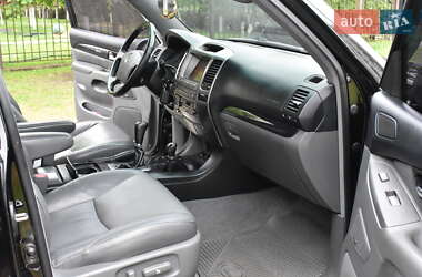 Позашляховик / Кросовер Lexus GX 2005 в 