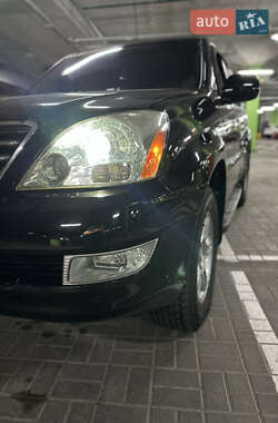 Внедорожник / Кроссовер Lexus GX 2004 в 