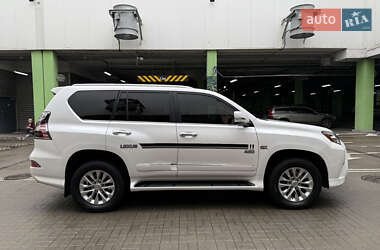 Позашляховик / Кросовер Lexus GX 2016 в 