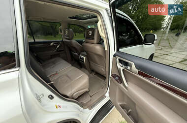 Позашляховик / Кросовер Lexus GX 2014 в 