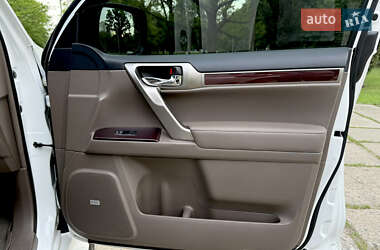 Позашляховик / Кросовер Lexus GX 2014 в 
