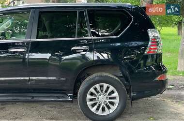 Внедорожник / Кроссовер Lexus GX 2016 в 